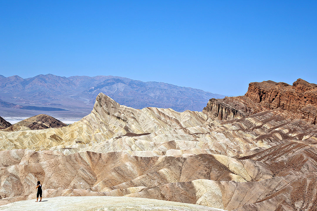 You are currently viewing 15 Incredible Things to Do in Death Valley National Park