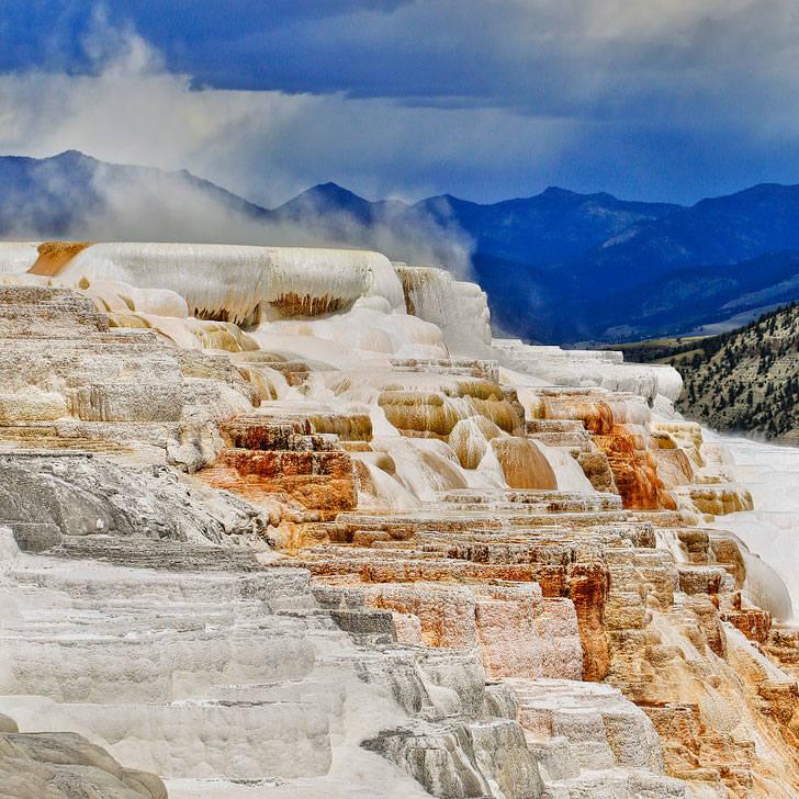 Mammoth Springs at Yellowstone National Park + Tips for Your Visit // Eearth Travel
