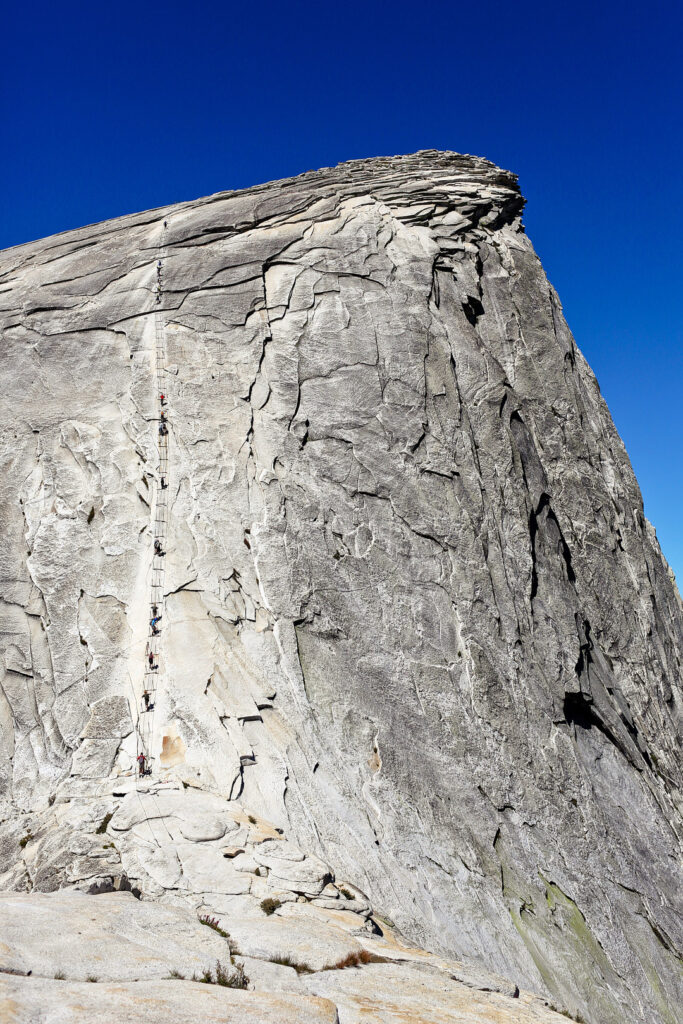 Hiking Half Dome + Traveling to Yosemite National Park? Take a look at these 11 best hikes in Yosemite National Park. These Yosemite hiking trails are also some of the best hiking trails in California and the US that you’ll want to add to your hiking bucket lists. They take you to some of the most beautiful places and best views in Yosemite. // Eearth Travel #localadventurer #yosemite #california #nationalpark #visitcalifornia #visitca #findyourpark